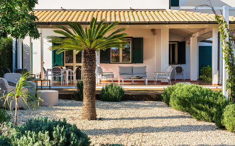 Semesterboende Euthalia: Exteriör, Trädgård, Utomhus