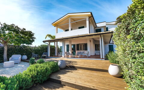 Semesterboende Euthalia: Exteriör, Trädgård, Utomhus