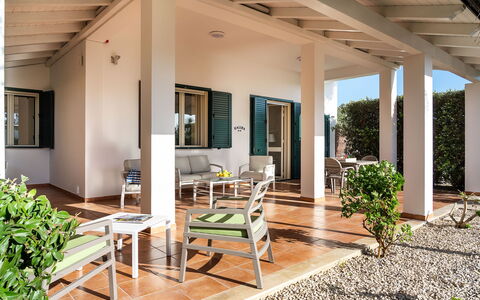 Semesterboende Kalika: Trädgård