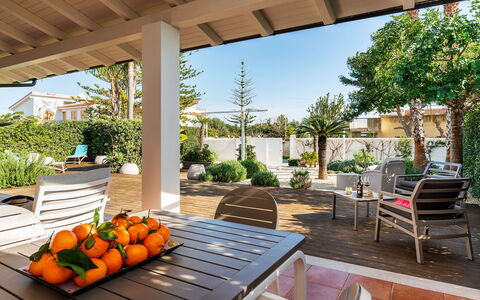 Semesterboende Euthalia: Exteriör, Trädgård, Utomhus