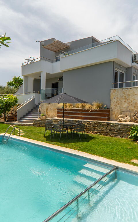 Villa Eftychia: slå samman, Trädgård, Utomhus