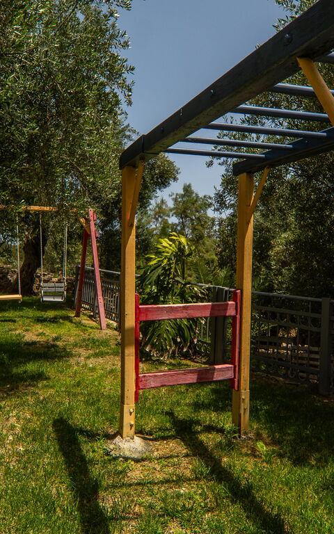 Villa Eftychia: Trädgård, Utomhus