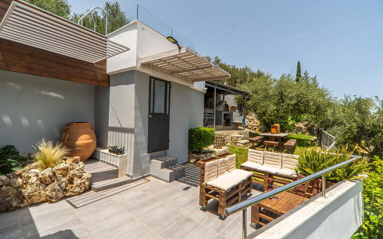 Villa Eftychia: Balkong / terrass / uteplats, Utomhus