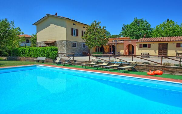 Zeffiro: Exteriör, slå samman, Sommar