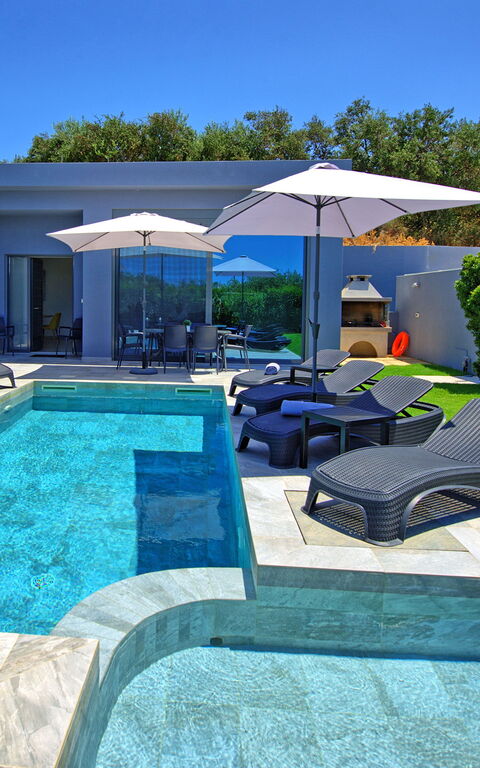 Villa Zaneti: slå samman, Sommar, Utomhus