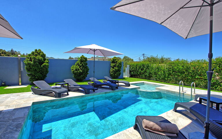 Villa Zaneti: slå samman, Sommar, Utomhus