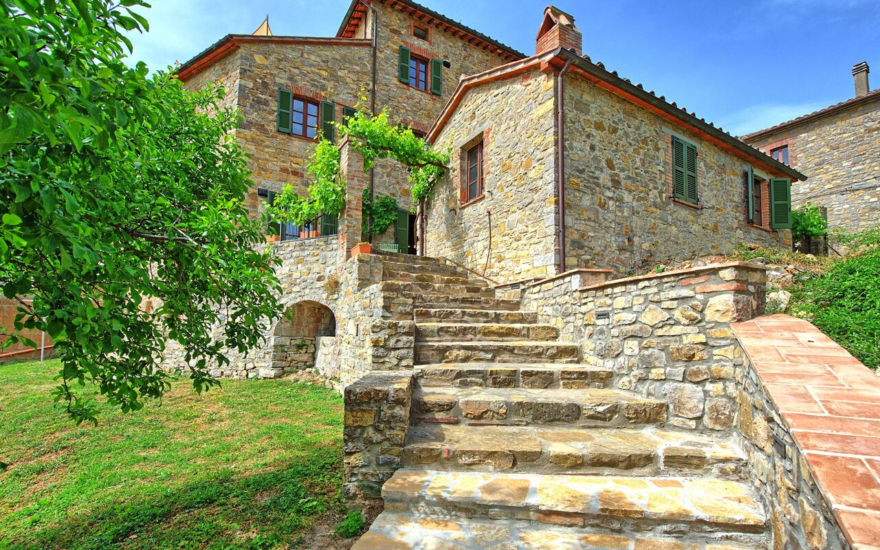 Villa Collina: Exteriör, Sommar, Trädgård, Utomhus