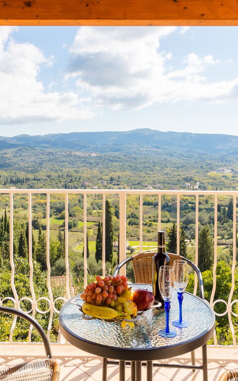 Villa Dinos: Balkong / terrass / uteplats