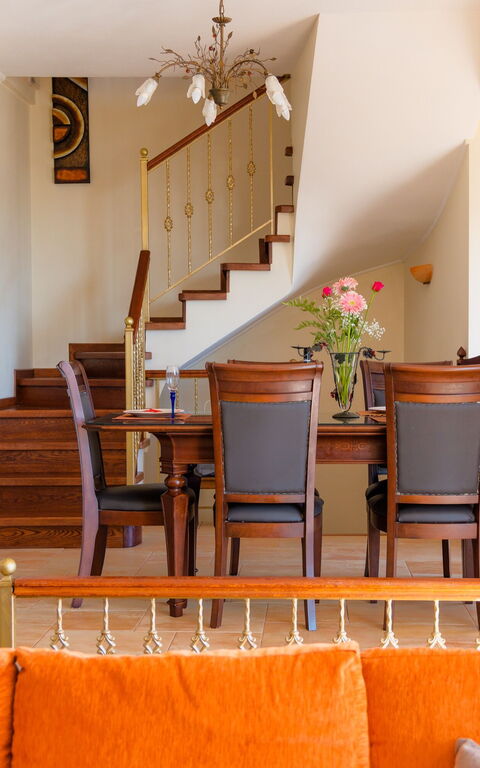 Villa Dinos: Lunchrum