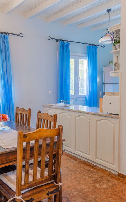 Villa Dimitris: Kök, Lunchrum