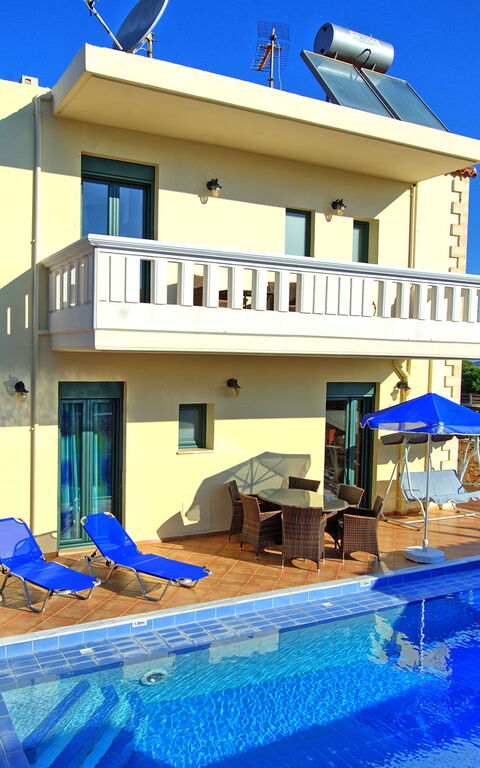 Villa Koules: Exteriör, slå samman, Utomhus