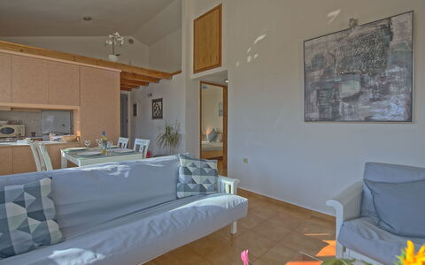 Semesterboende Emmanouela: Vardagsrum