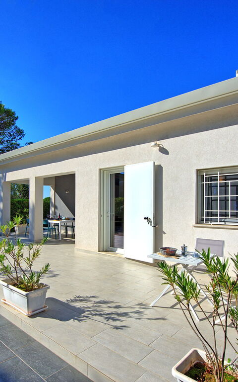 Nerodavola: Exteriör