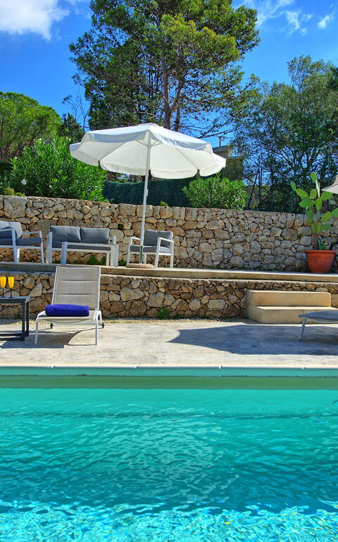 Nerodavola: slå samman, Sommar