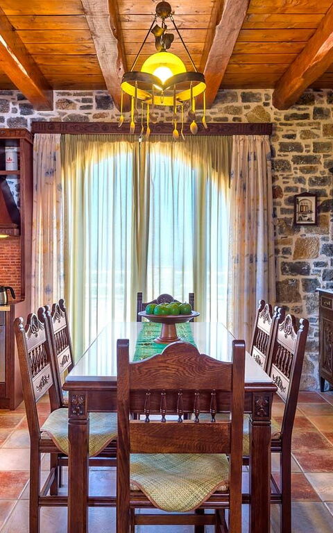 Villa Antina: Kök, Lunchrum