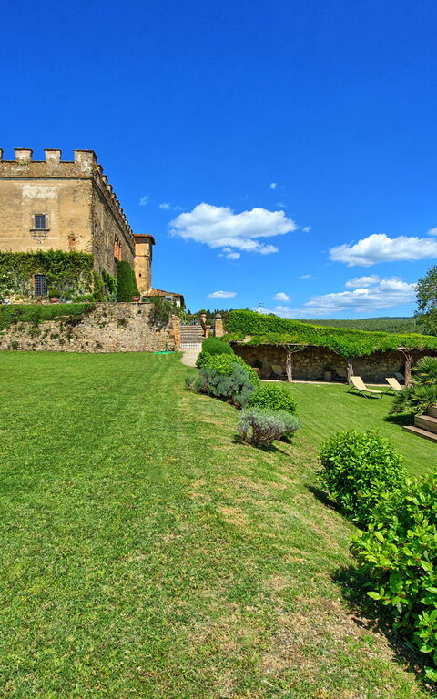 Villa Paneretta: slå samman, Sommar, Trädgård, Utomhus