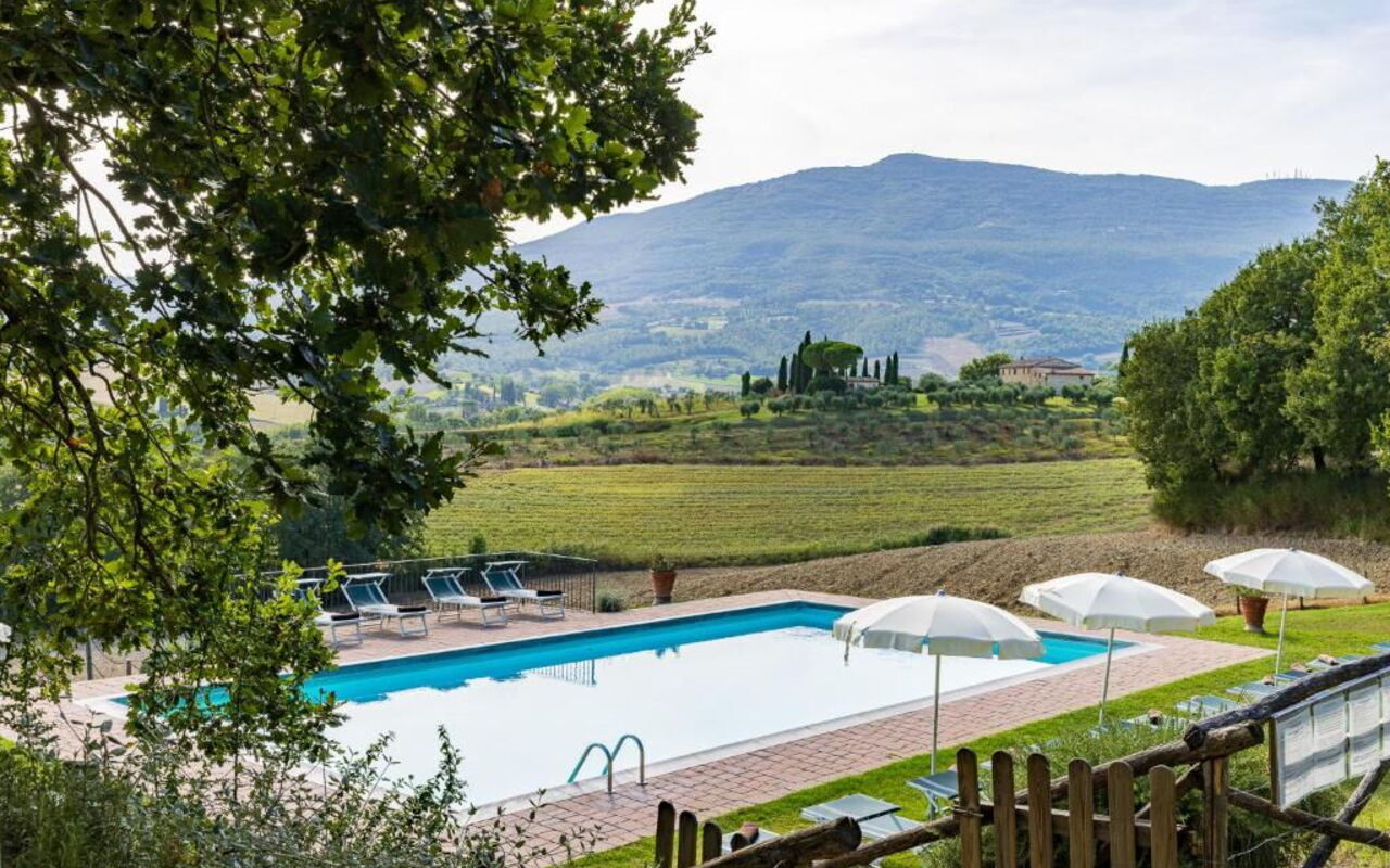 Palazzo Bello: slå samman, Utomhus