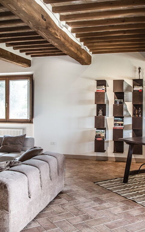 Villa Chiugi: Vardagsrum