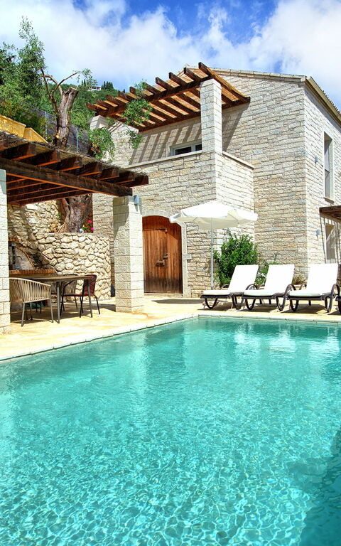 Villa Yaisemi: slå samman