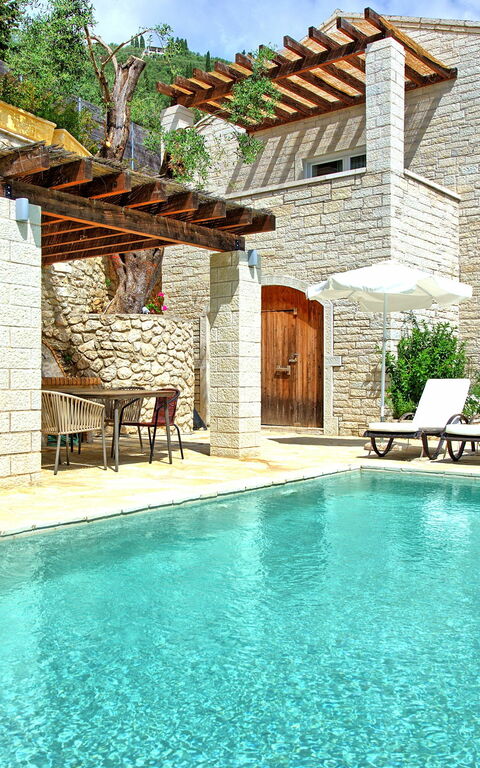 Villa Yaisemi: slå samman