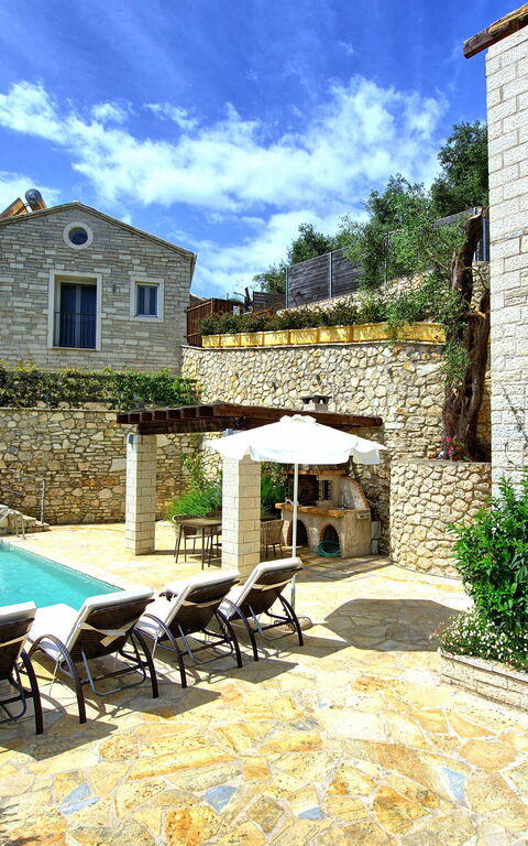 Villa Yaisemi: slå samman