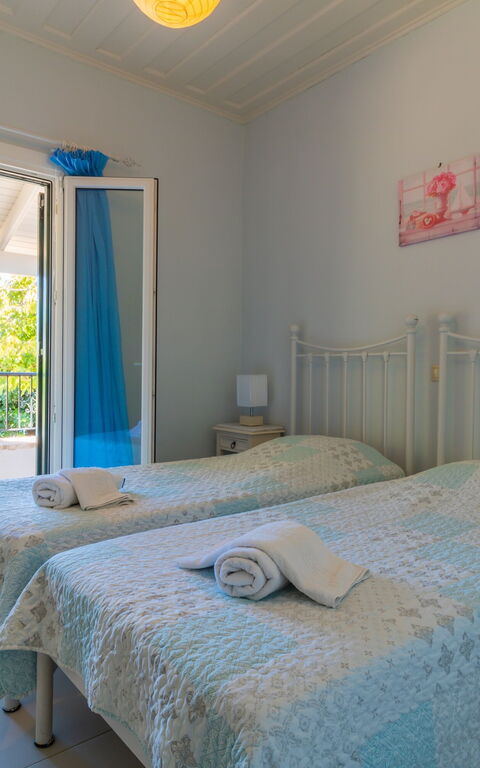 Votana House: sovrum