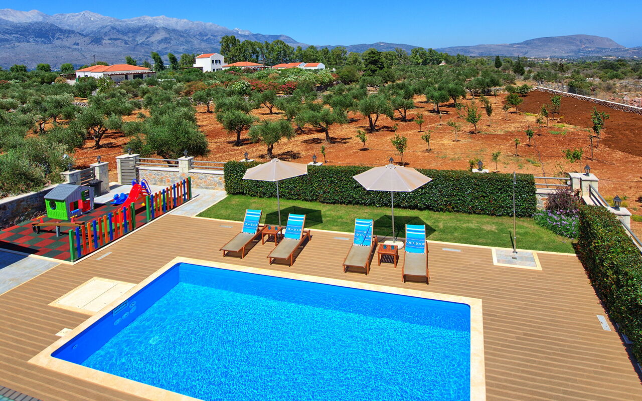 Villa Despanto: slå samman, Sommar, Visningar