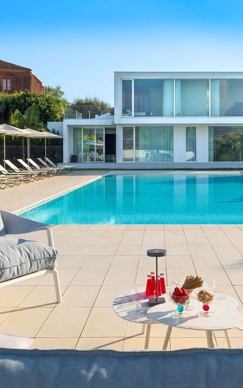 Villa Greta: slå samman