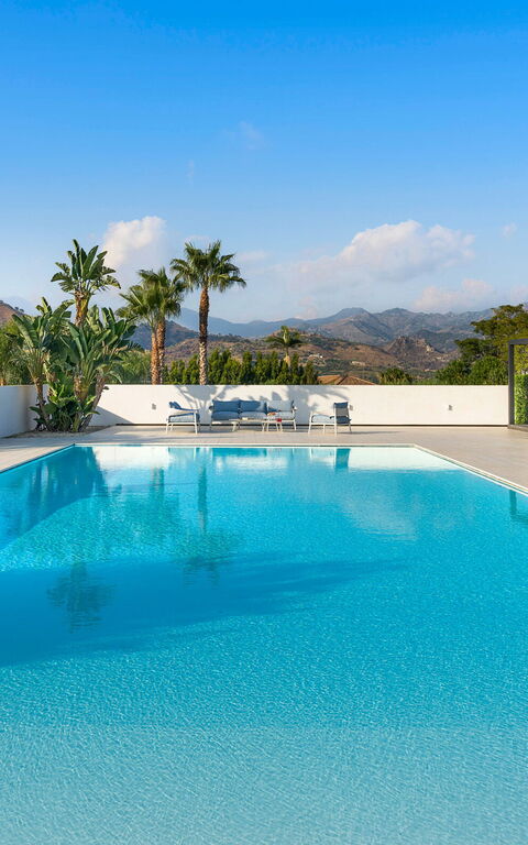 Villa Greta: slå samman