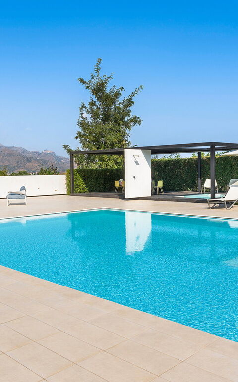 Villa Greta: slå samman