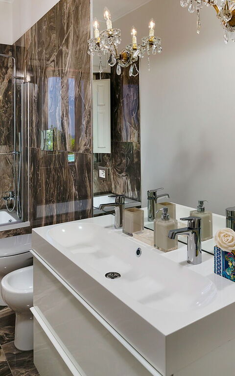 Villa Estella: Badrum