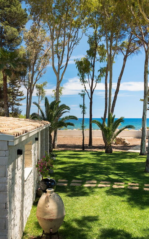 Marinella Punta Milocca: Trädgård, Utomhus