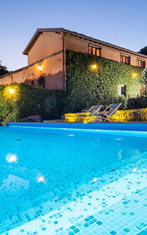 Villa Palmento Rosa: slå samman, Utomhus