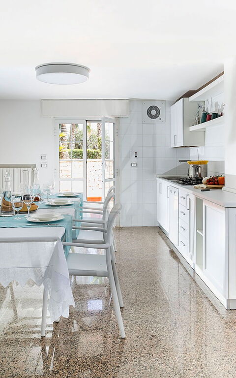 Villa Maya: Kök, Lunchrum