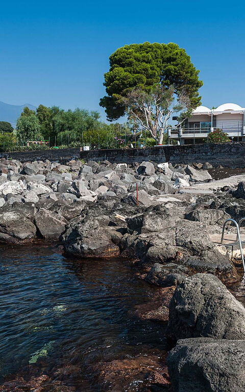 Galatea: Sommar, Utomhus