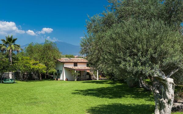 Semesterboende Casetta: Trädgård