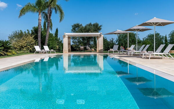 Villa Bellavista: slå samman, Utomhus, Visningar