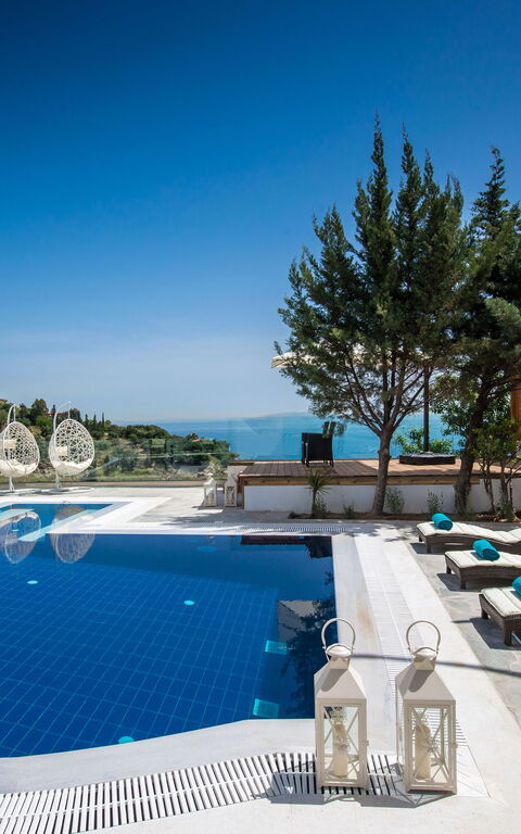 Villa Artemis: slå samman