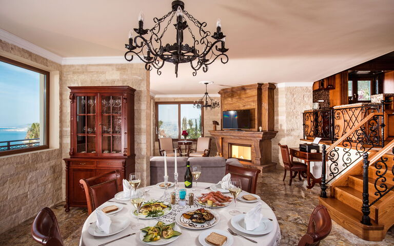 Villa Bella Mare: Lunchrum, Vardagsrum