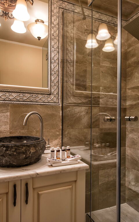 Villa Santor: Badrum