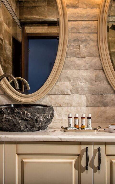 Villa Santor: Badrum