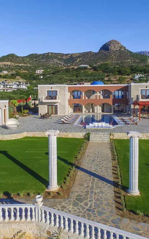 Villa Kalliste: Exteriör, slå samman, Trädgård