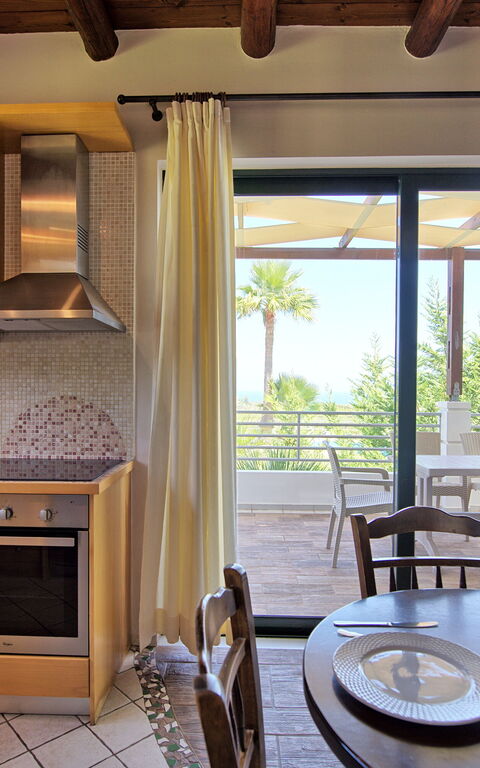 Villa Myrtia: Kök, Lunchrum, Vardagsrum