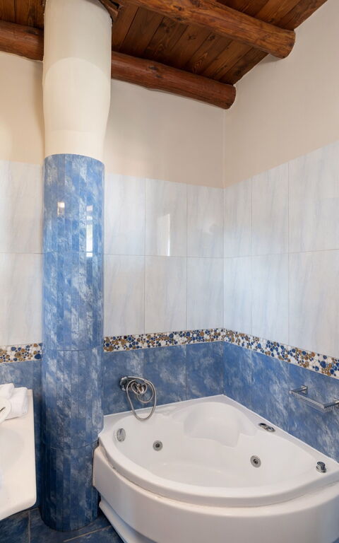 Villa Kissos: Badrum