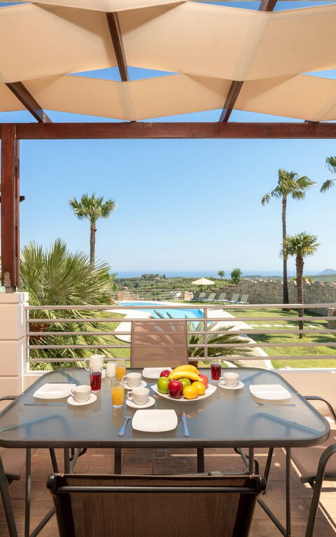 Villa Kissos: Balkong / terrass / uteplats