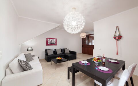 Semesterboende Aria 1: Lunchrum