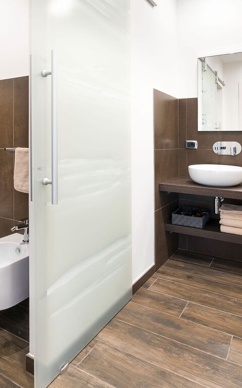 Villa Artemare: Badrum