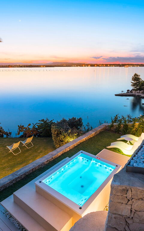 Villa Artemare: badkar, Exteriör, slå samman, Trädgård, Utomhus, Visningar