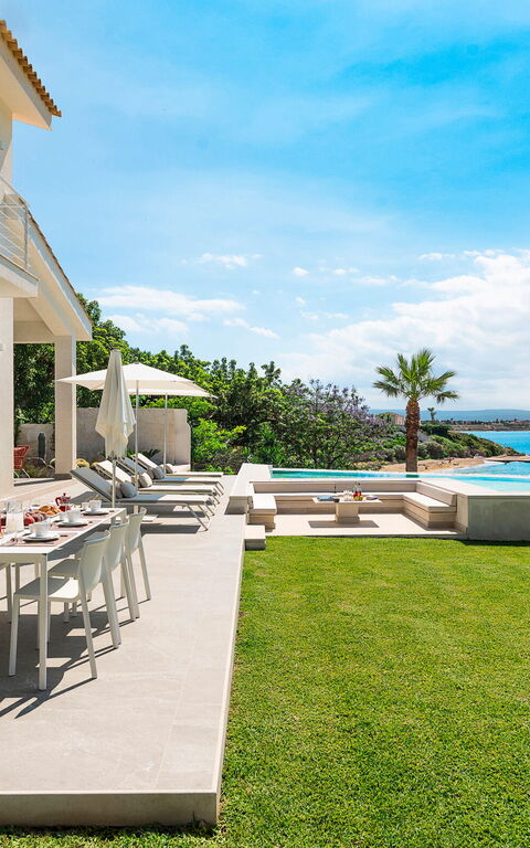 Villa Artemare: Exteriör, Trädgård, Utomhus, Visningar