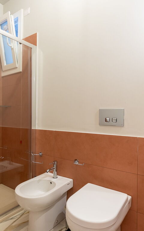 Villa Pica: Badrum